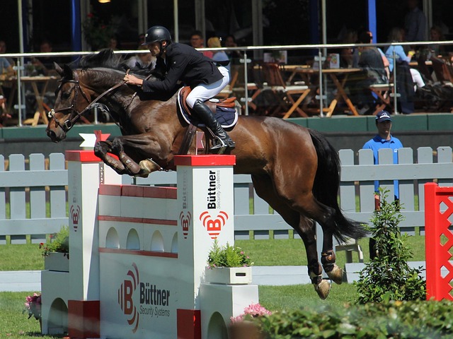 现代足球中 现代足球中